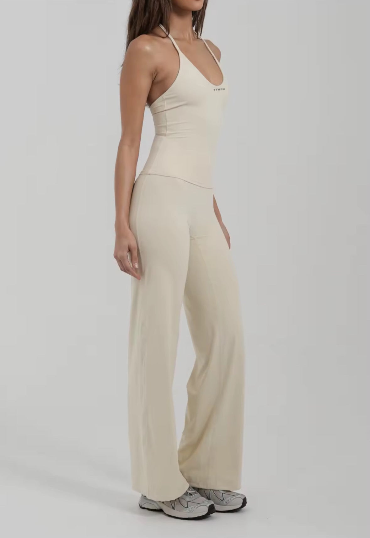 Capri T-Shirt Halter+Flares