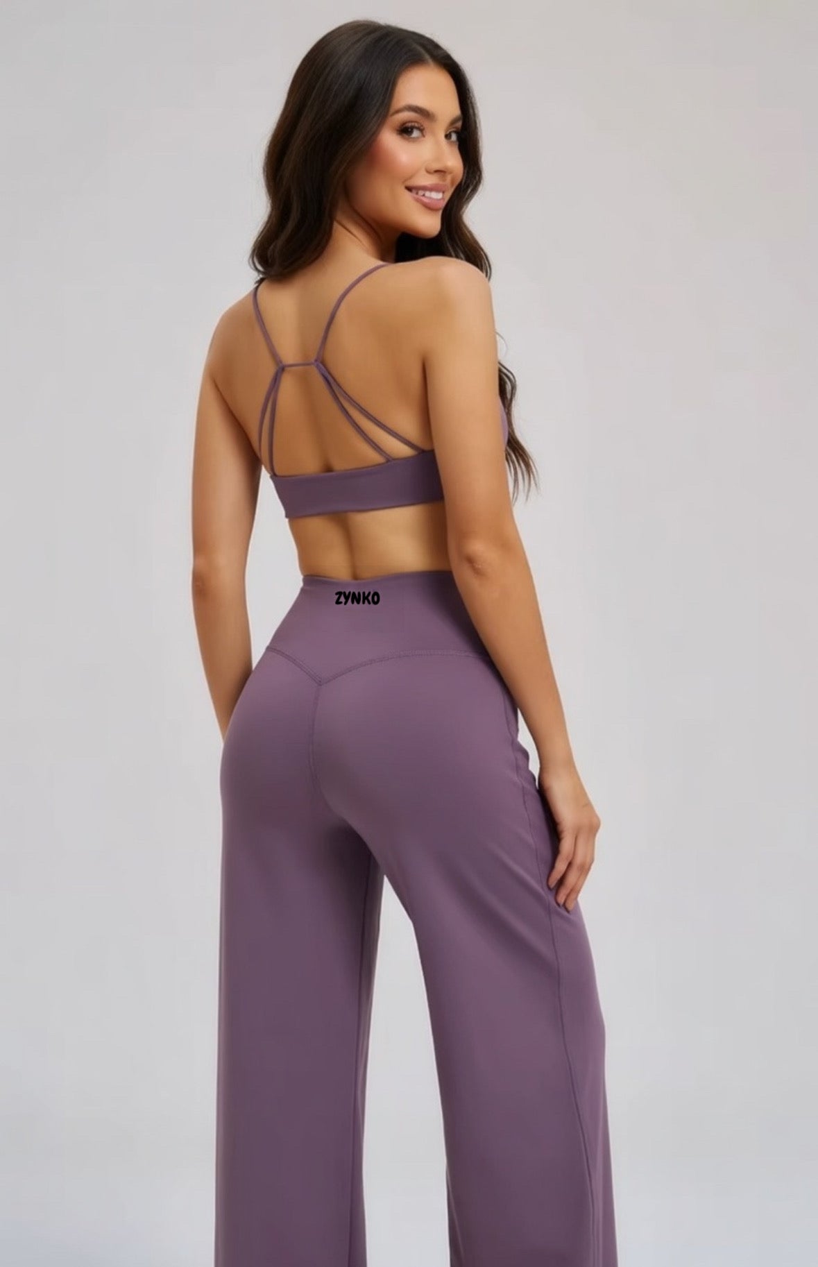 V//Form Short Top+Flares