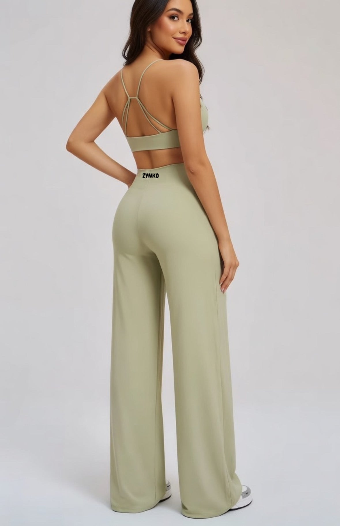 V//Form Short Top+Flares