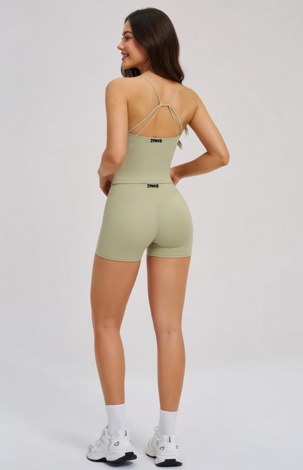 V//Form Top+Shorts