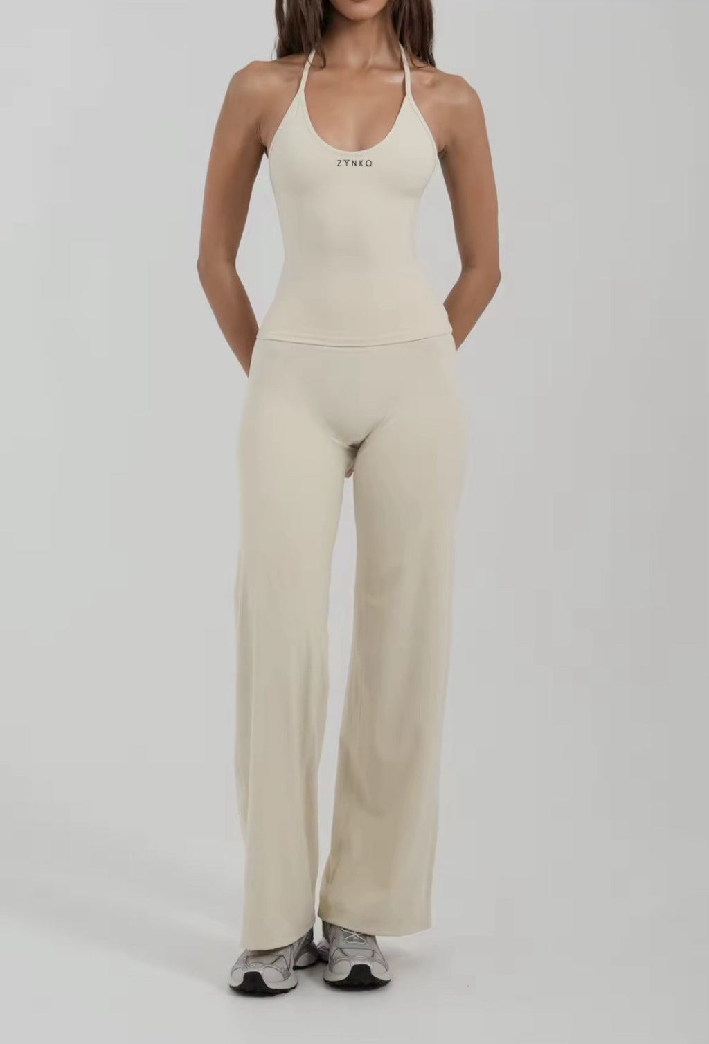 Capri T-Shirt Halter+Flares