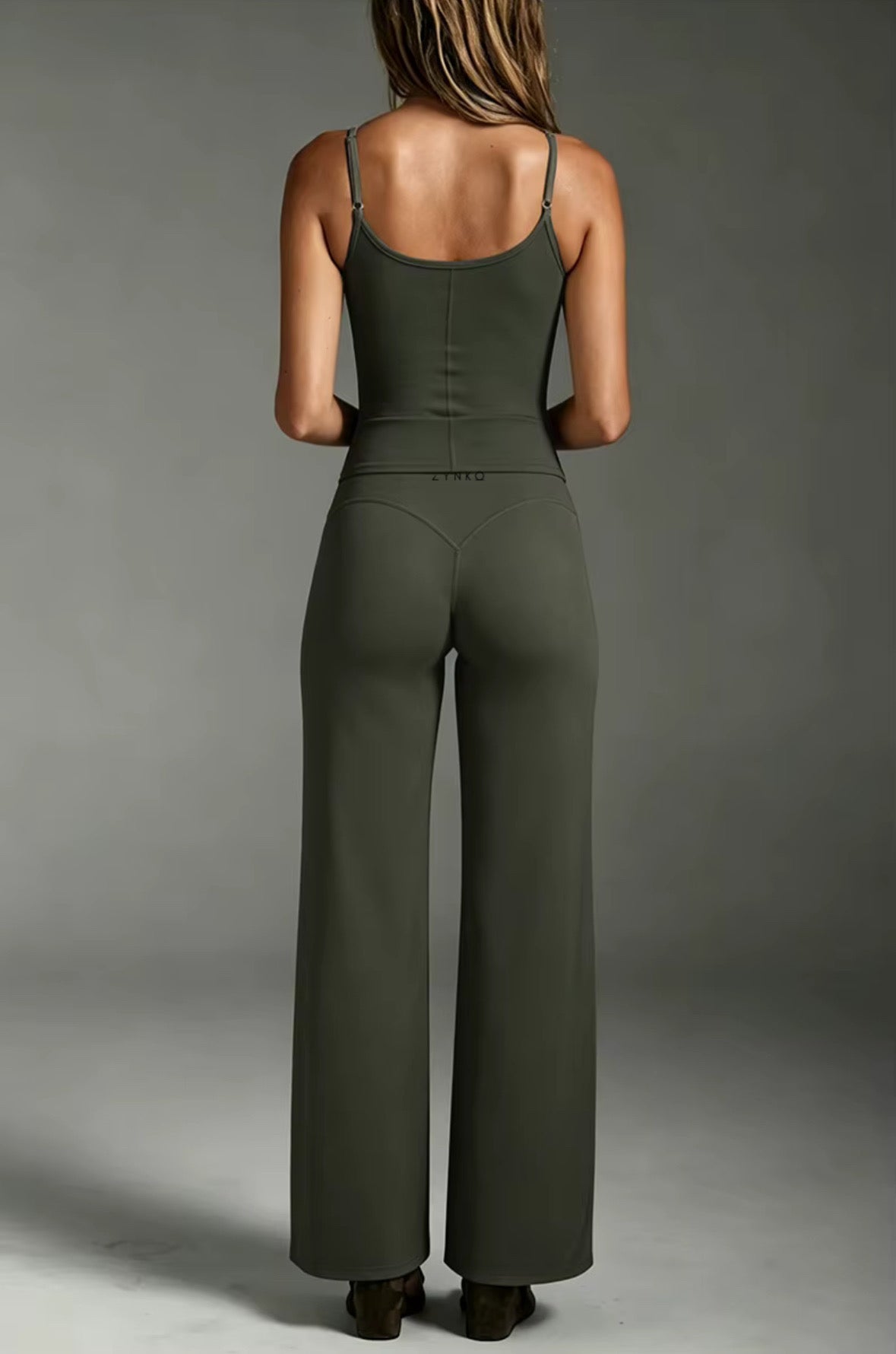 Capri Suspender+Flares